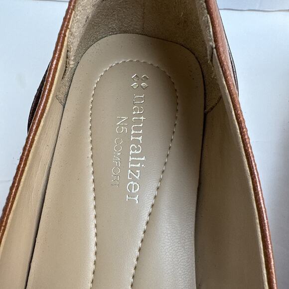Naturalizer Landry Comfort Brown 2Tone Wingtip Stud Loafer Women’s 10 New - Picture 3 of 8